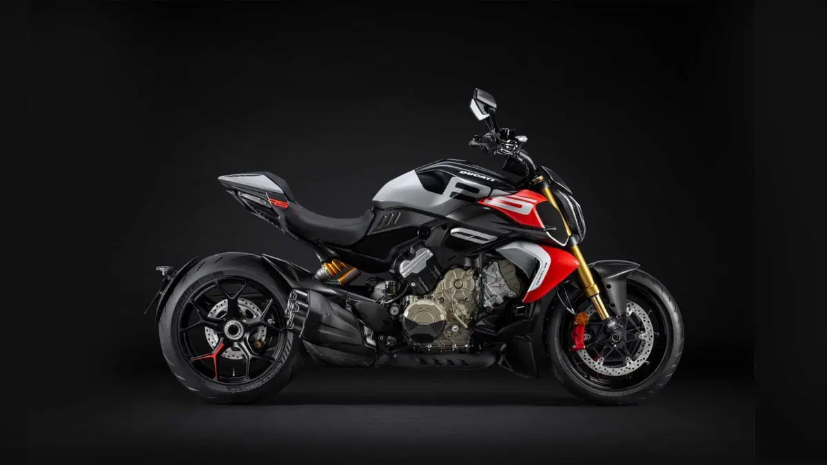 Ducati Diavel V4 Diavel V4 RS (2026) (3)