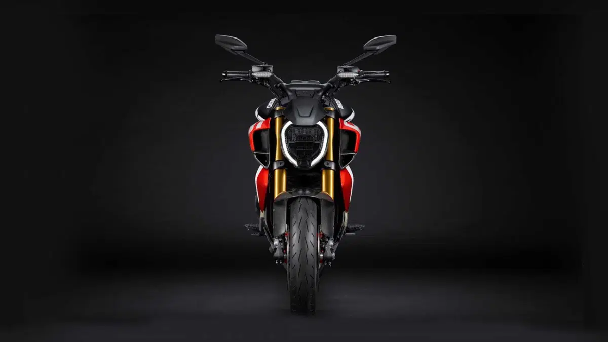 Ducati Diavel V4 Diavel V4 RS (2026) (7)