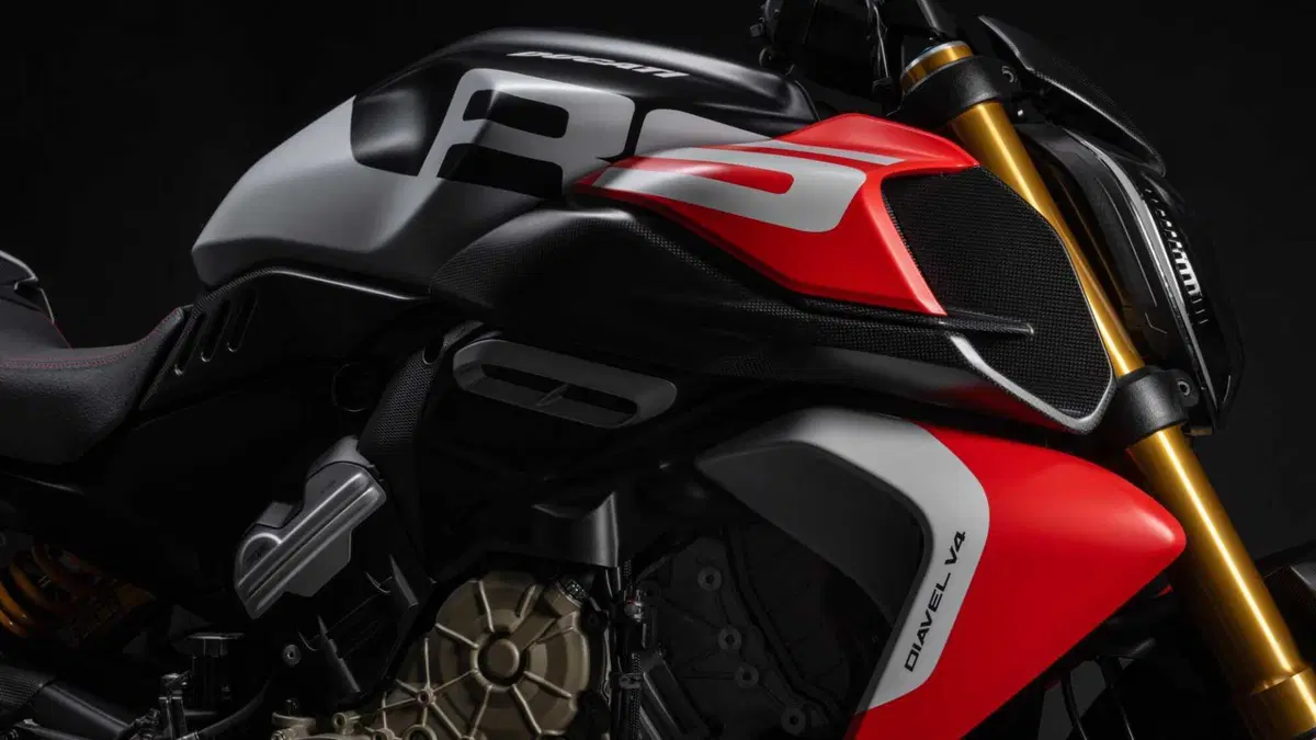 Ducati Diavel V4 Diavel V4 RS (2026) (8)