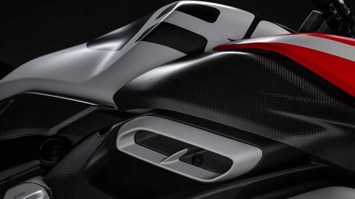 Ducati Diavel V4 Diavel V4 RS (2026) (9)