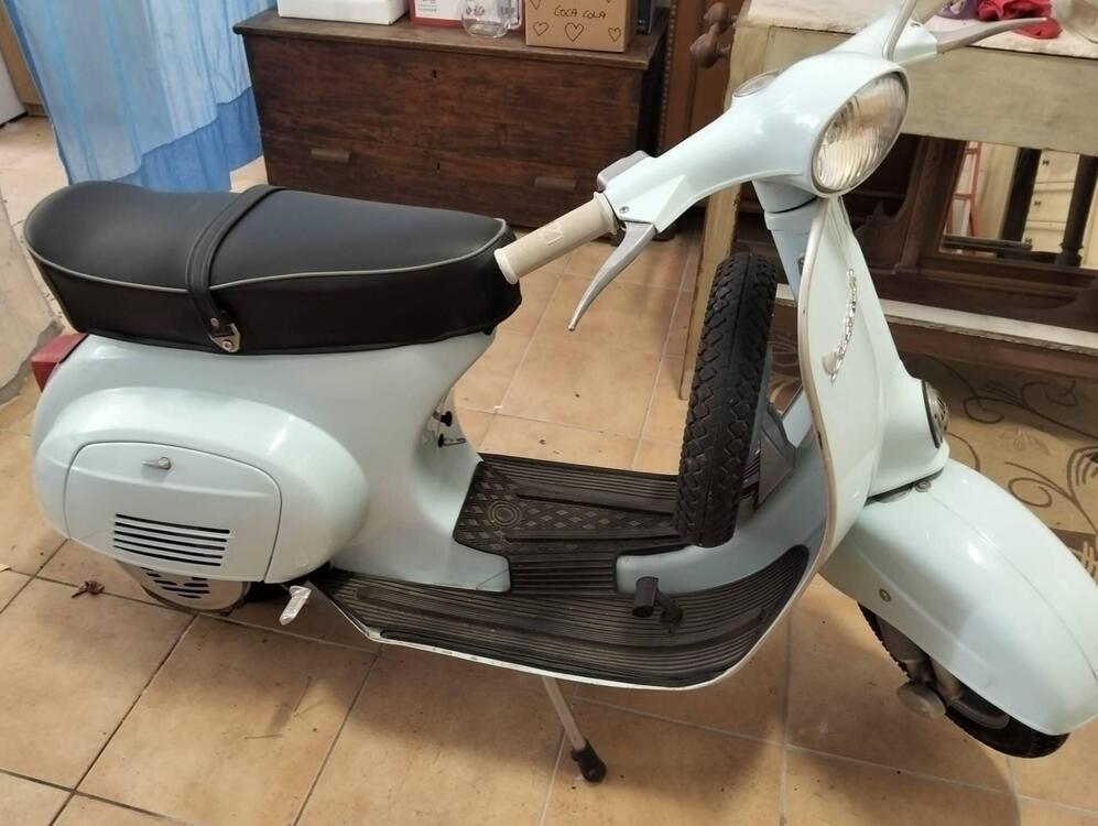 Piaggio Vespa 50 (2)