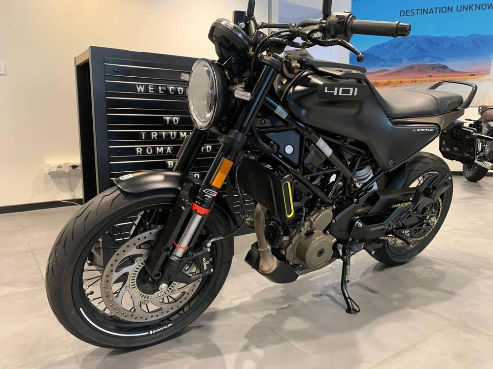 Husqvarna Svartpilen 401 (2021 - 23) (2)