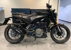 Husqvarna Svartpilen 401 (2021 - 23) usata