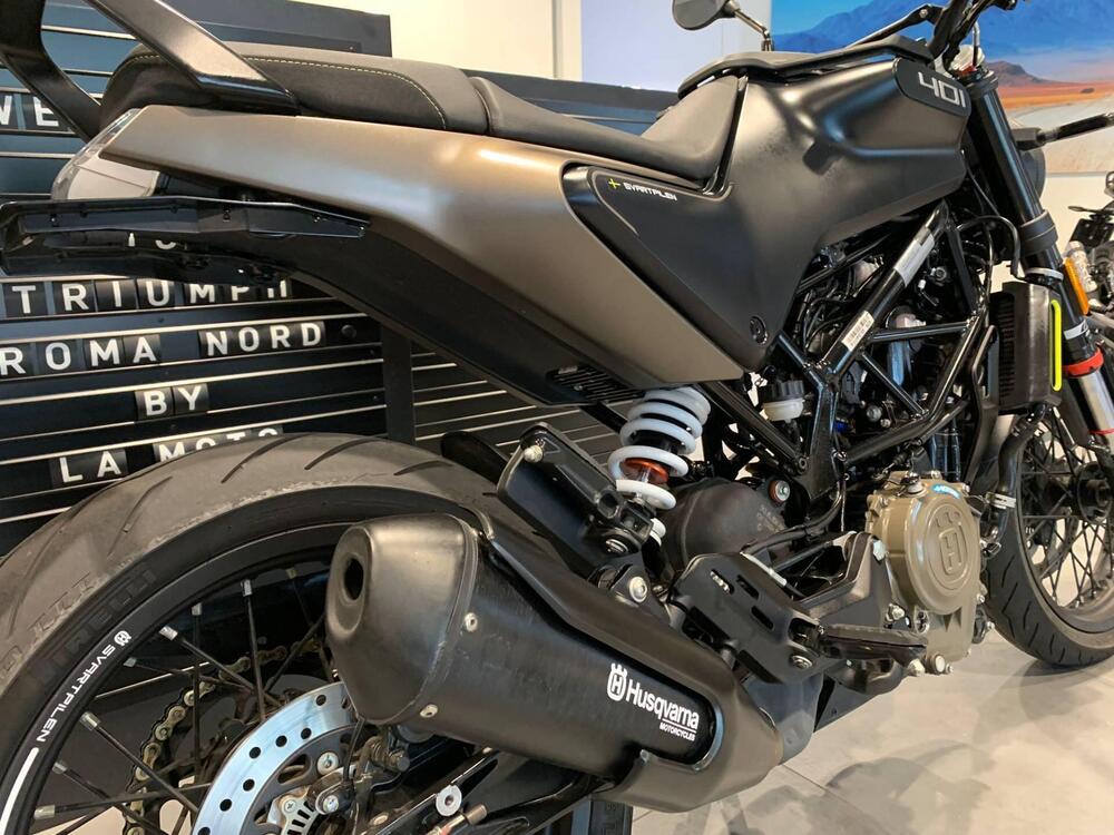 Husqvarna Svartpilen 401 (2021 - 23) (5)