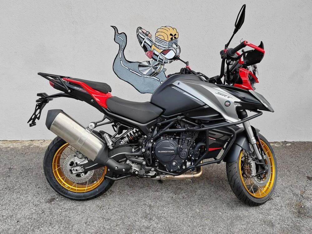 QJ Motor SRT 900 SX (2025) (3)