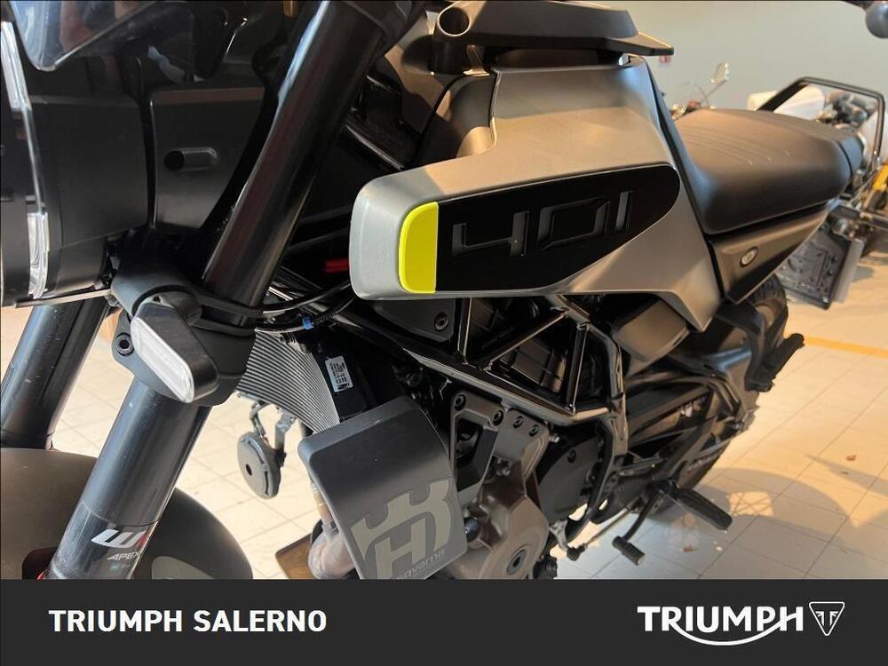 Husqvarna Svartpilen 401 (2024 - 25) (4)