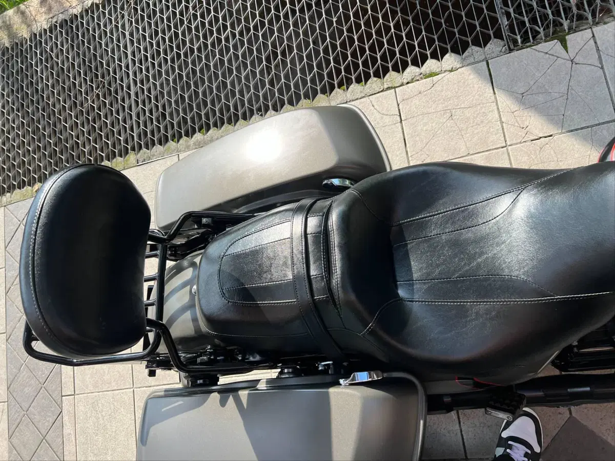 Harley-Davidson 114 Street Glide Special (2019 - 20) - FLHXS (9)