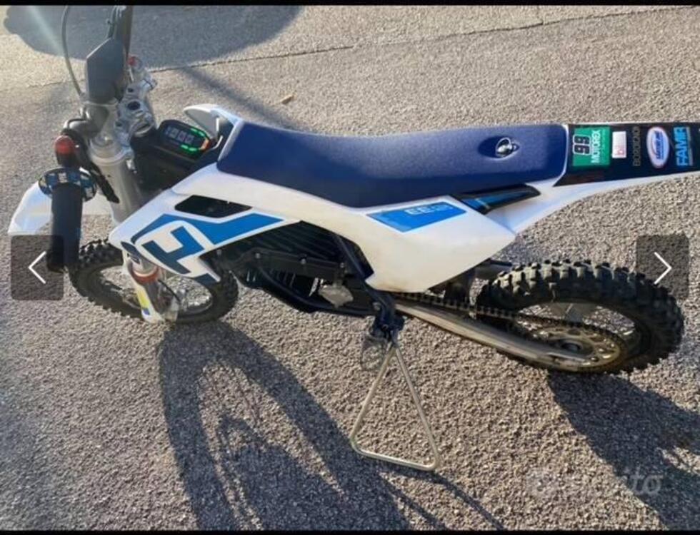 Husqvarna EE 5 (2021 - 22) (4)