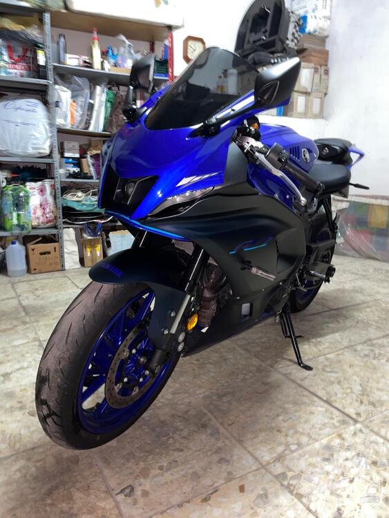 Yamaha YZF R7 (2021 - 25) (2)