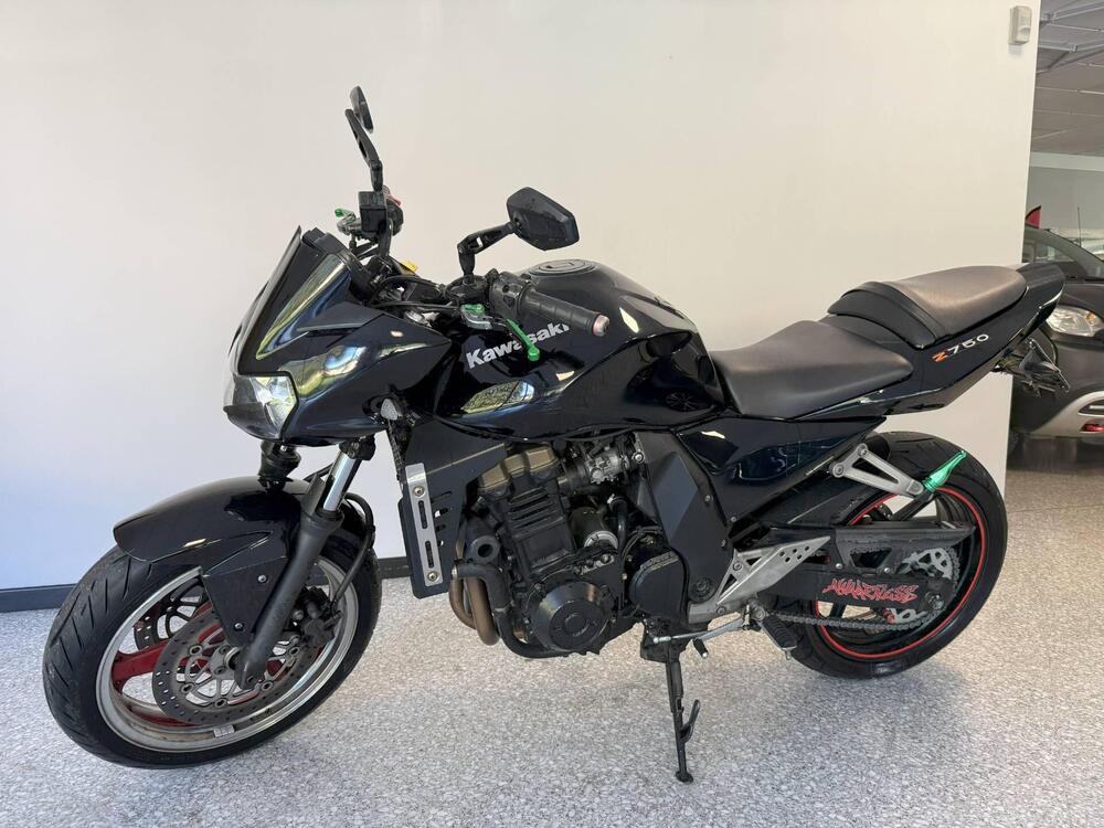 Kawasaki Z 750 (2003 - 06) (2)