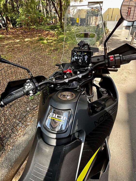 Husqvarna Norden 901 Expedition (2023 - 24) (3)