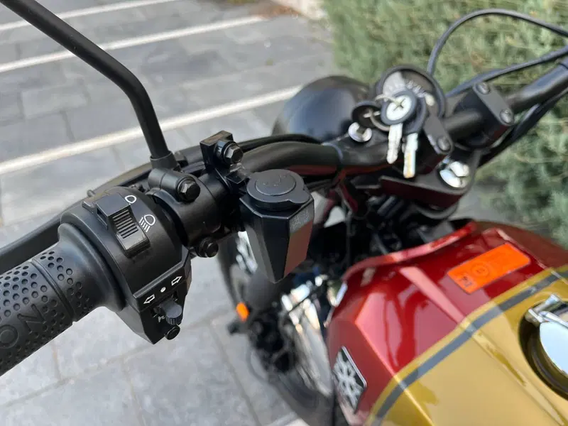 Brixton Motorcycles Saxby 250 (2019) (16)