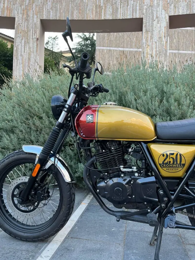Brixton Motorcycles Saxby 250 (2019) (18)