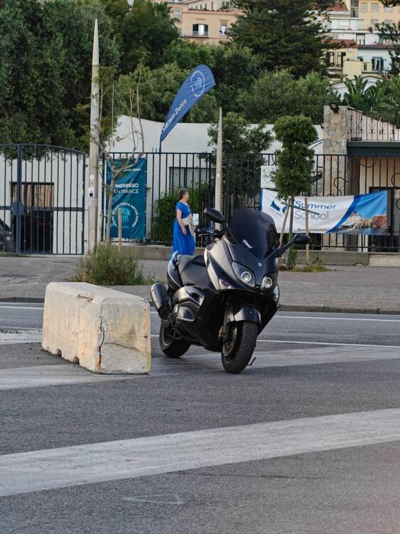 Yamaha T-Max 500 (2001 - 03) (5)