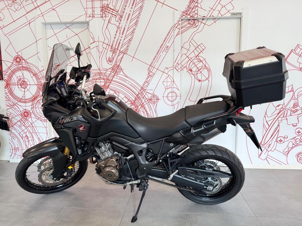 Honda Africa Twin CRF 1000L (2016 - 17) (4)