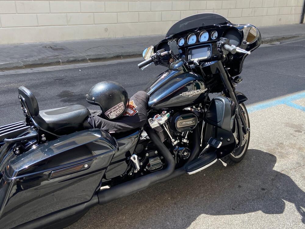 Harley-Davidson 107 Street Glide Special (2017 - 19) - FLHXS (2)