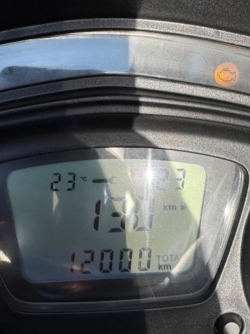 Piaggio MP3 400 ABS Hpe (2021 - 22) (12)