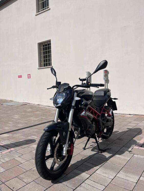 Benelli BN 125 (2018 - 20) (2)