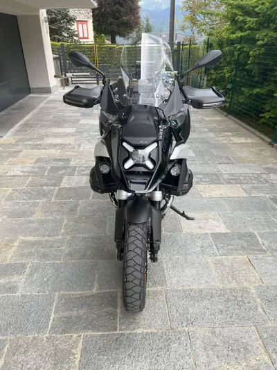 Bmw R 1300 GS Triple Black (2023 - 26) usata