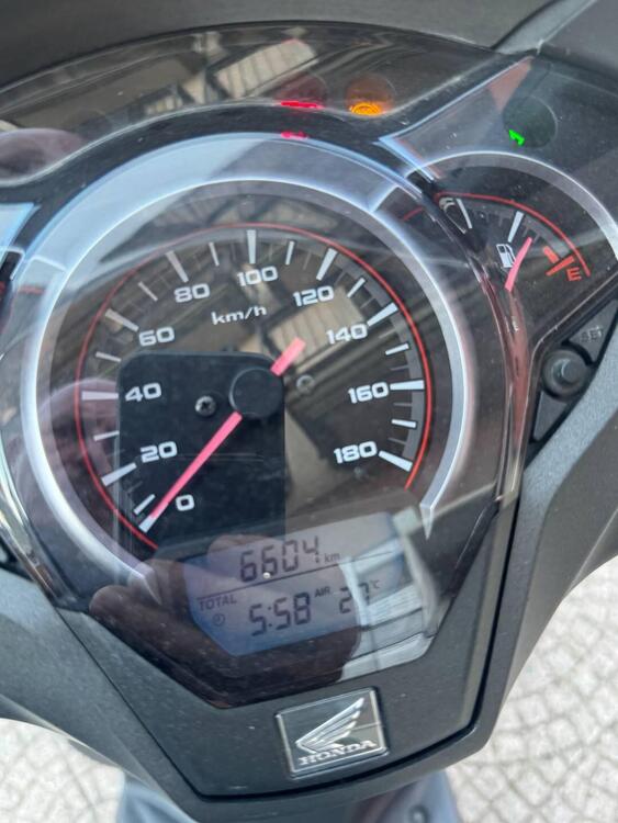 Honda SH 300 i Sport ABS (2018 - 20) (3)