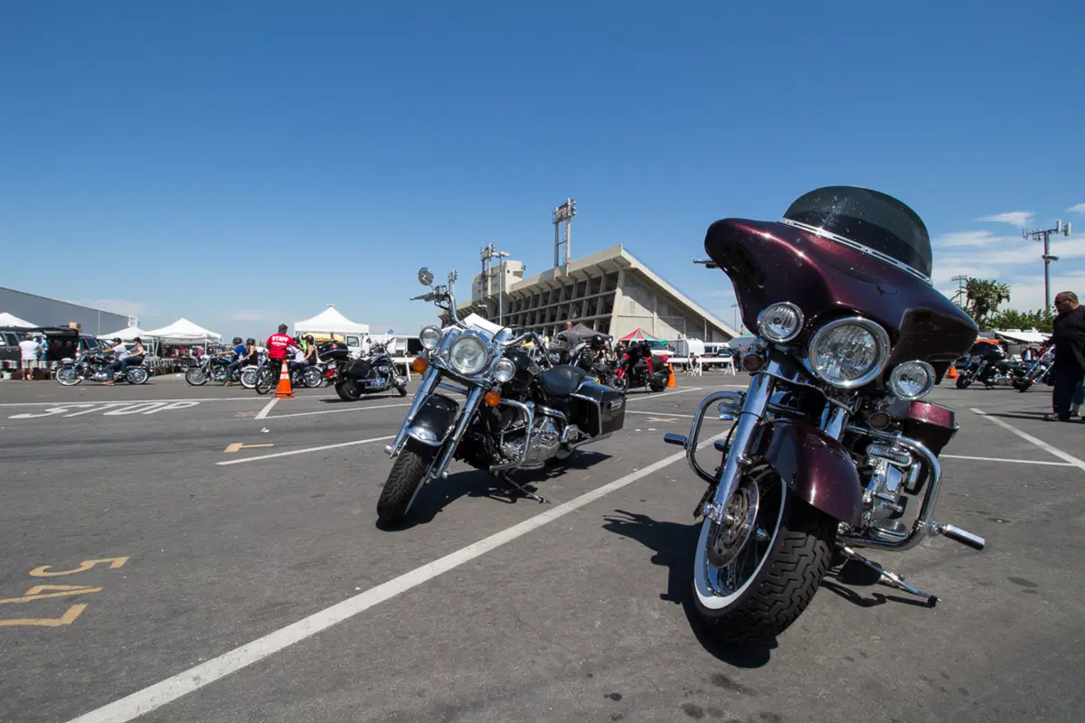 So-Cal Cycle Swap Meet, il mercatino delle pulci per motociclisti (14)