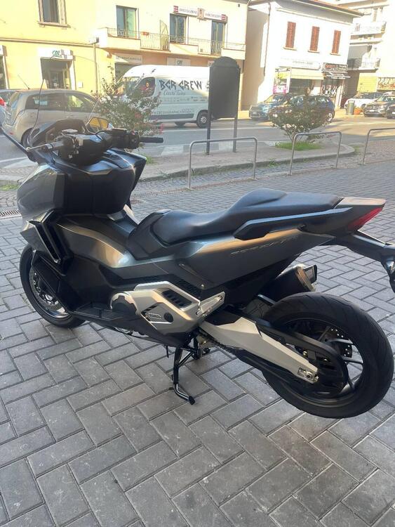 Honda Forza 750 DCT (2021 - 24) (3)