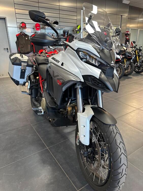 Ducati Multistrada V4 S (2025) (2)