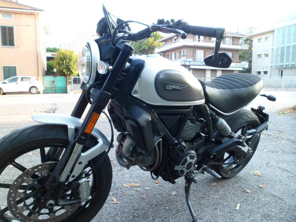 Ducati Scrambler 800 Icon (2017 - 20) (5)