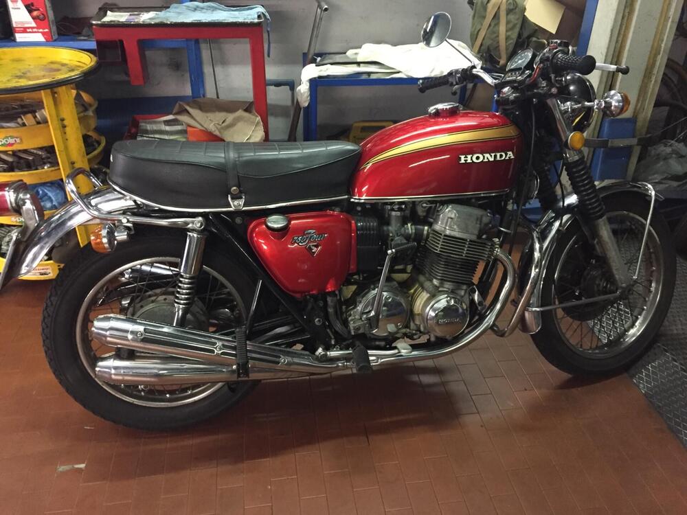 Honda CB750 Four (3)