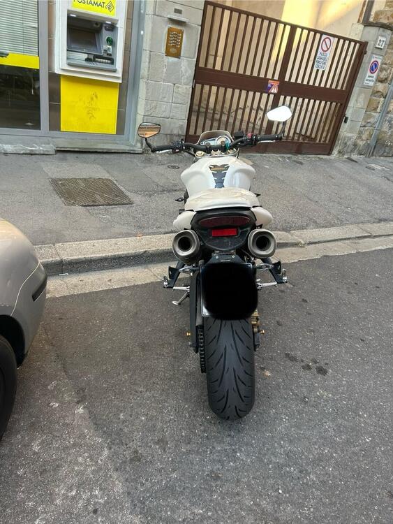 Triumph Street Triple (2007 - 12) (4)