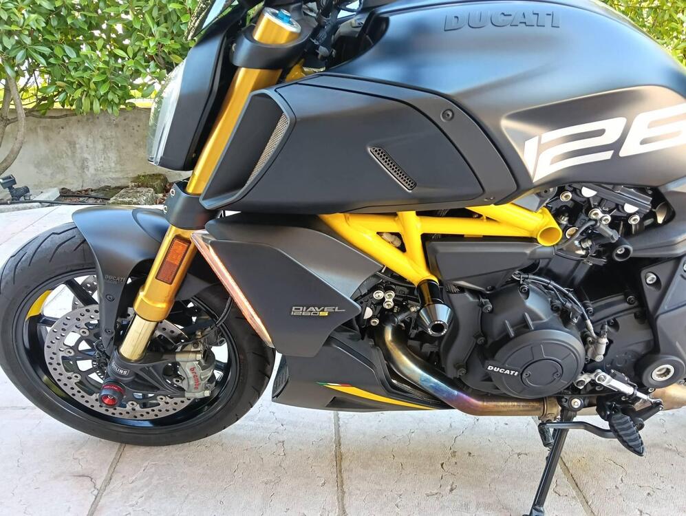 Ducati Diavel 1260 S (2021 - 22) (5)