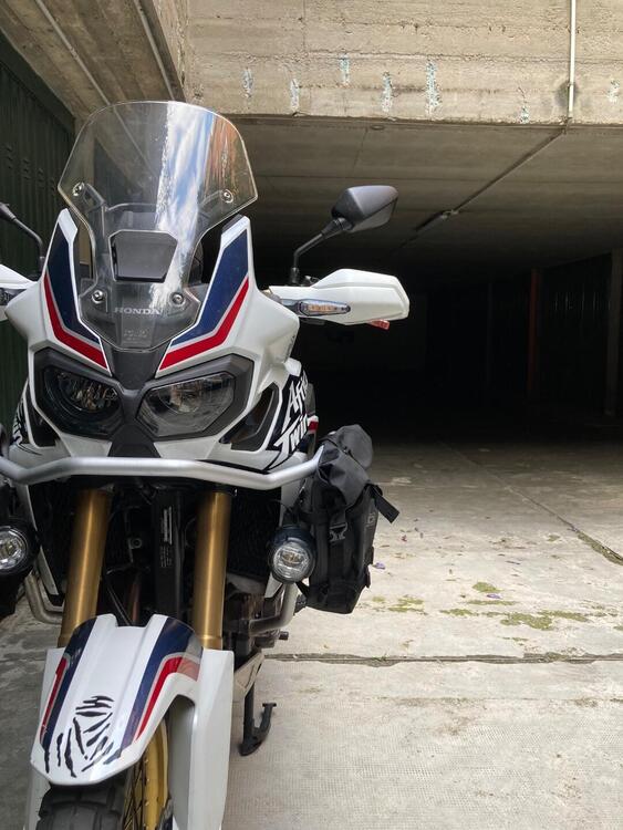 Honda Africa Twin CRF 1000L (2018 - 19) (4)