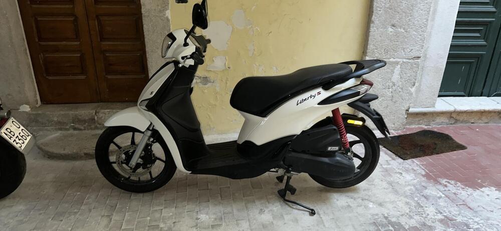 Piaggio Liberty 50 3V S (2021 - 24) (4)