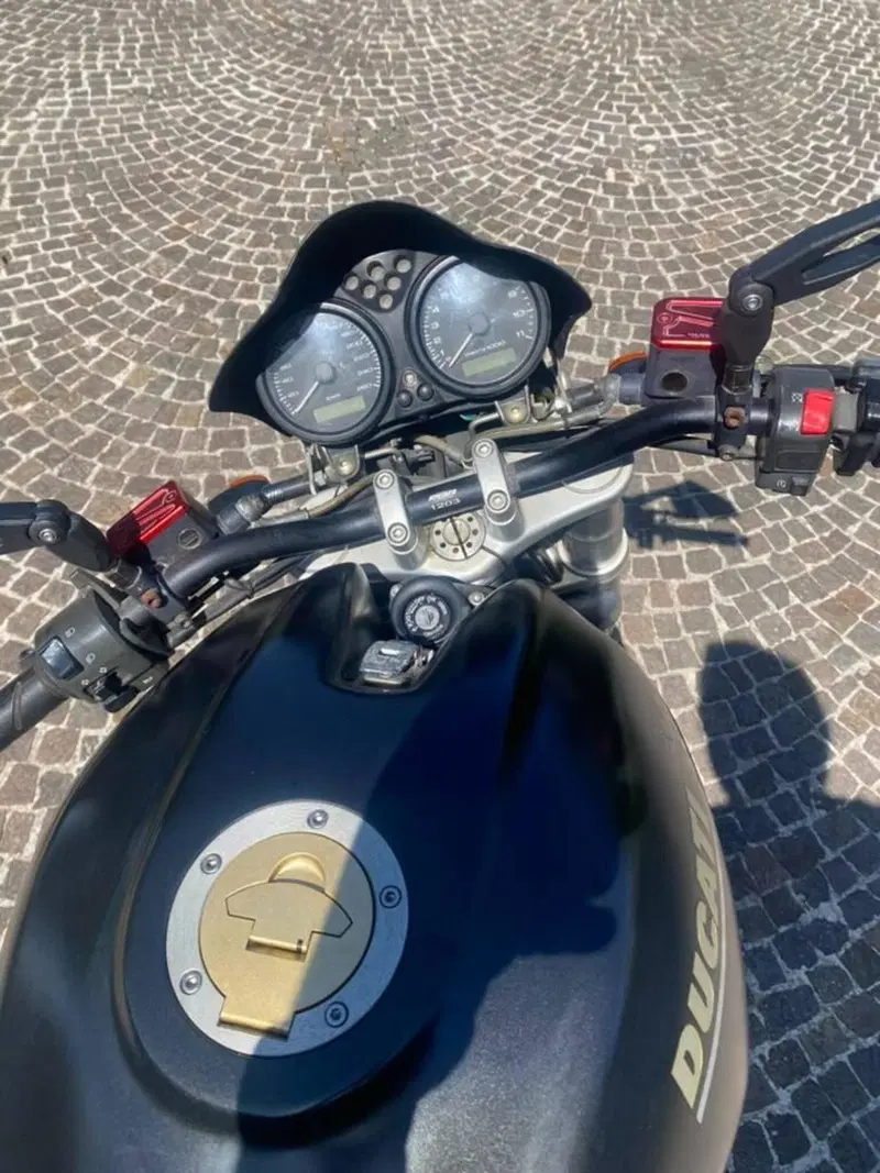Ducati Monster 620 Dark (2003 - 06) (10)