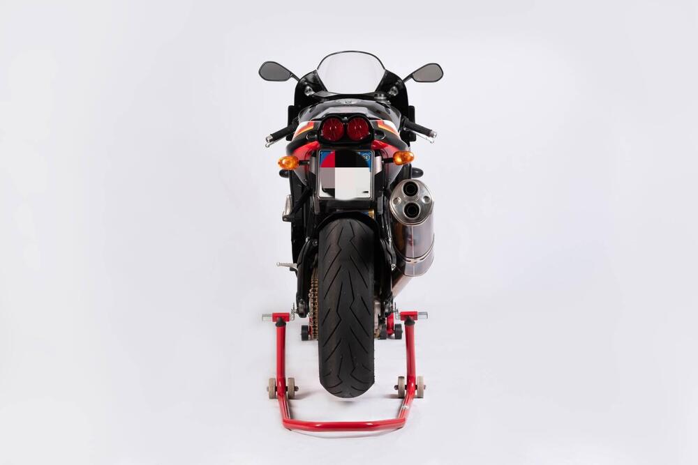 Aprilia RSV 1000 R (2003 - 04) (3)