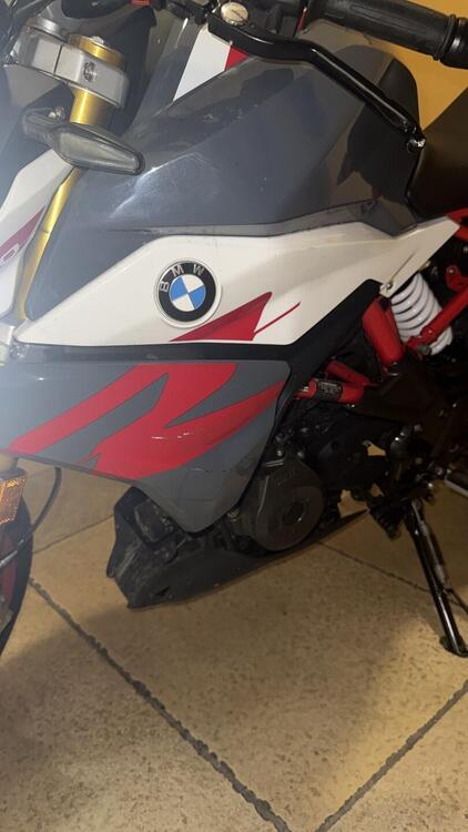 Bmw G 310 R (2021 - 25) (2)