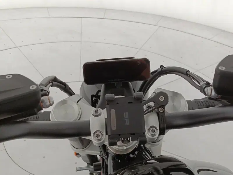 Bmw R 12 (2024 - 26) (11)