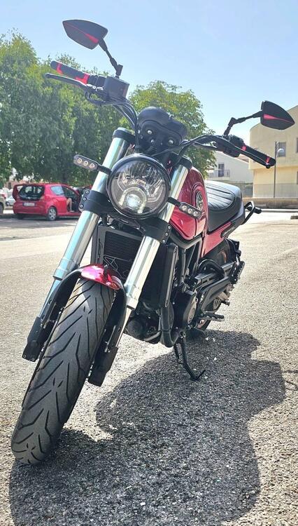 Benelli Leoncino 500 (2021 - 25) (3)