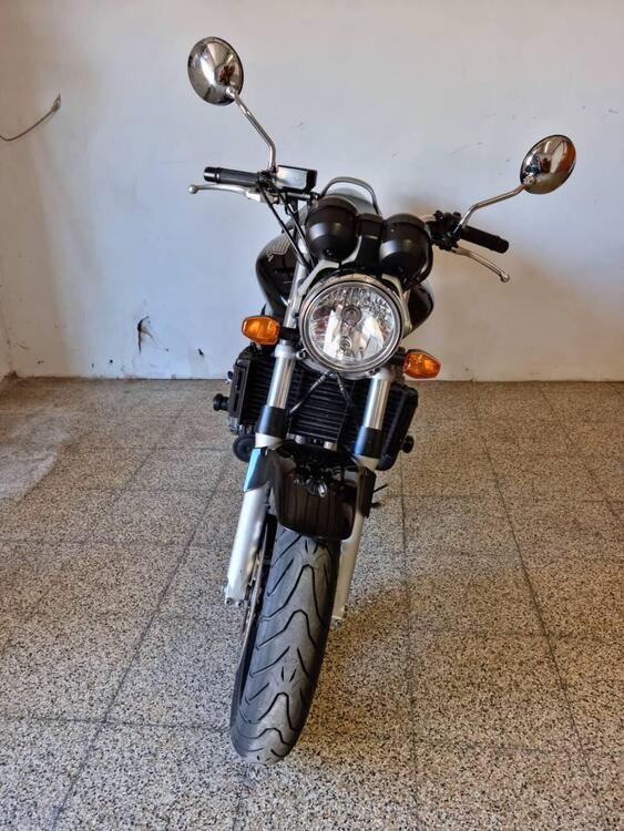 Honda Hornet 900 (3)
