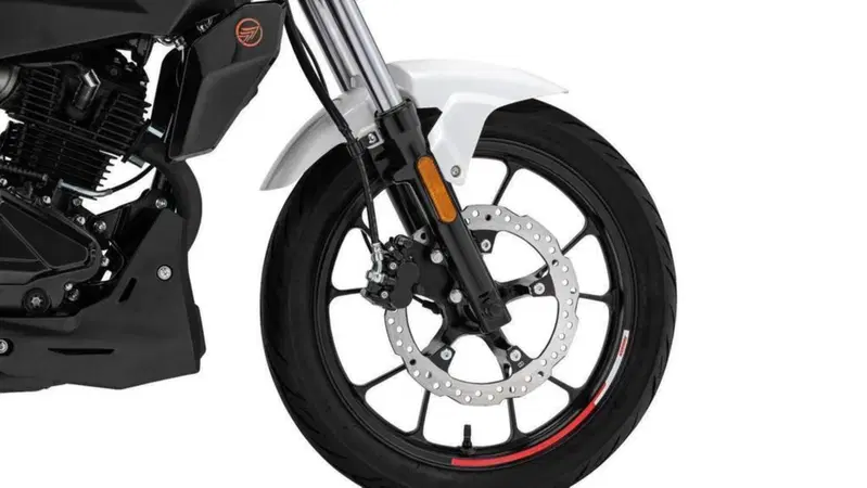Keeway Motor RKS 125 (2025 - 26) (7)