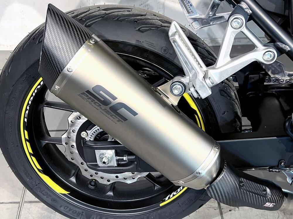 Honda CB 750 Hornet (2023 - 24) (3)