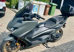Yamaha T-Max 560 Tech Max (2021) usata