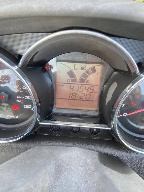 Kymco Downtown 300i ABS (2009 - 17) (2)