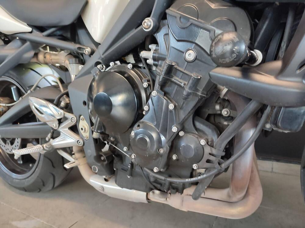 Triumph Street Triple (2007 - 12) (3)