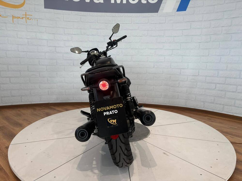 Moto Guzzi V7 850 Stone Special Abs (2021) (4)