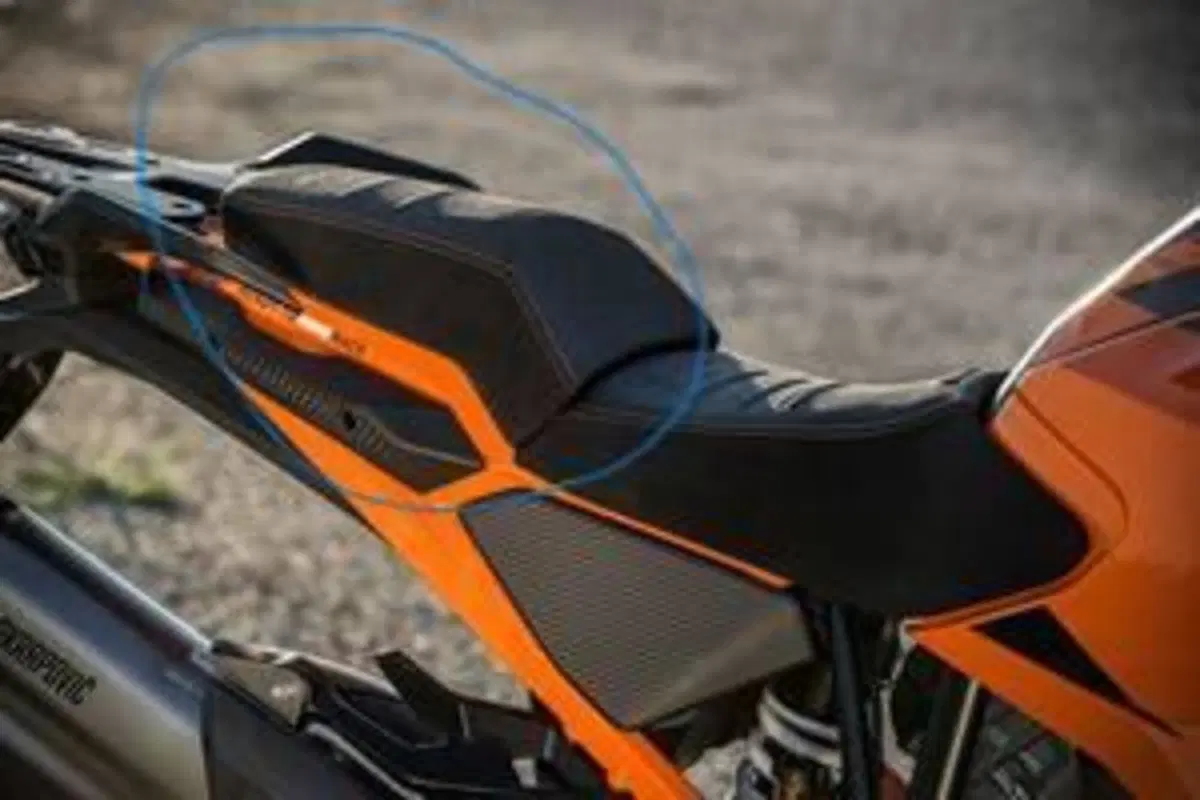 Sella ergo passeggero KTM (3)
