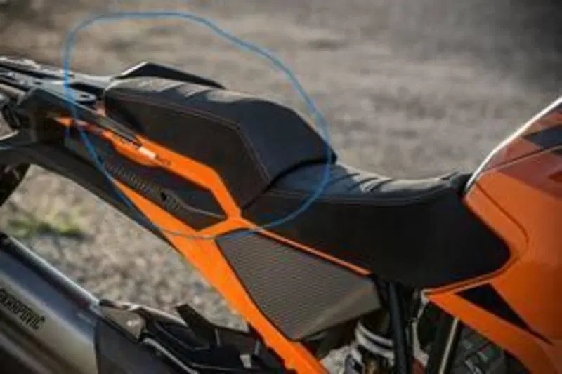 Sella ergo passeggero KTM (3)