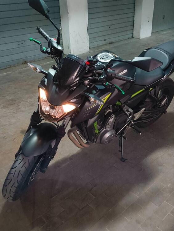 Kawasaki Z 650 (2017 - 19) (4)