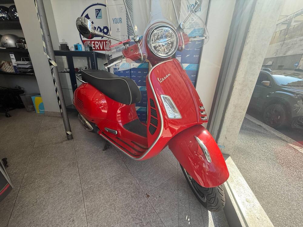 Vespa GTS 300 Super Hpe (2018 - 19)