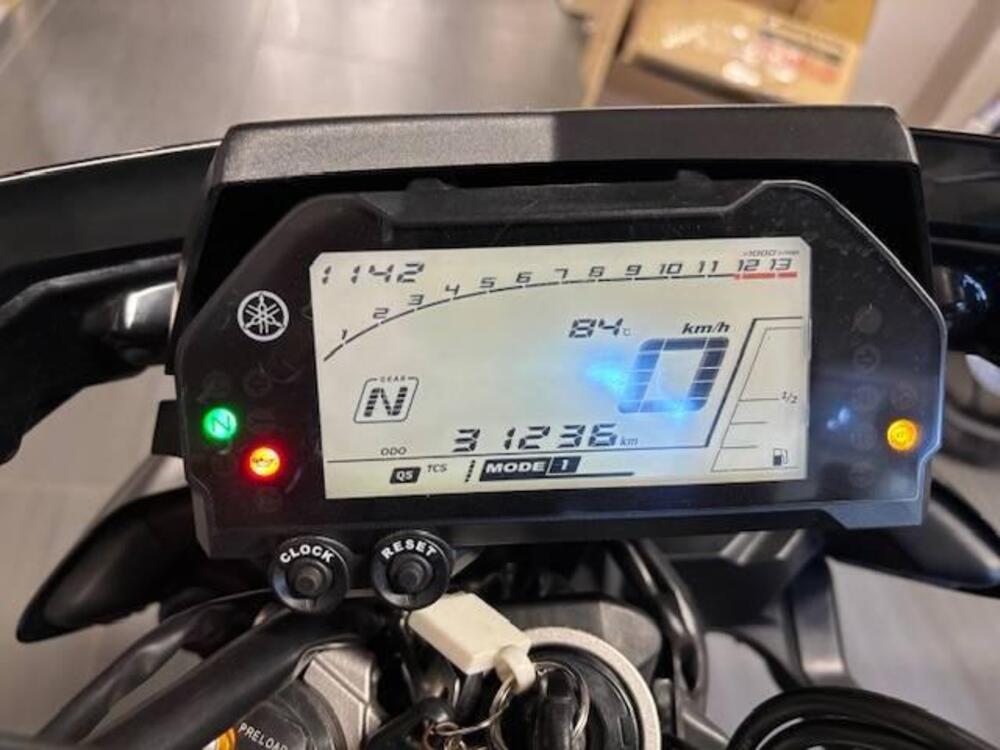 Yamaha MT-10 (2017 - 20) (3)